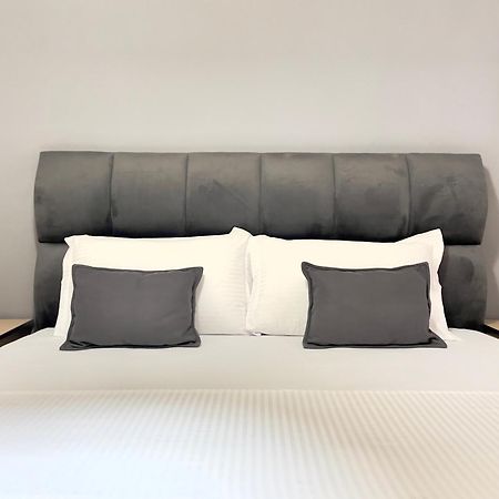Maris Apartment ติรานา ภายนอก รูปภาพ